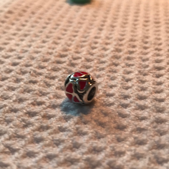 Pandora Heart Spacer - Picture 5 of 6